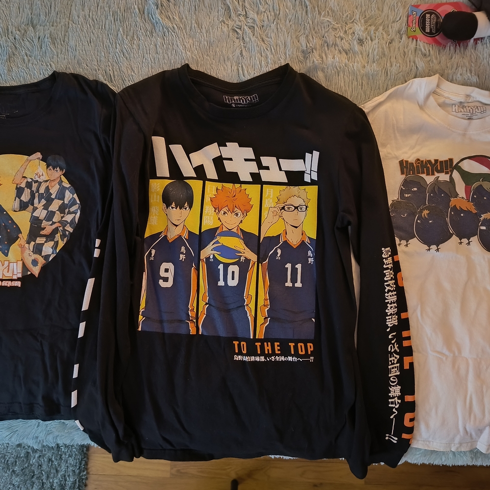 Hot Topic Anime Haikyuu Shirts